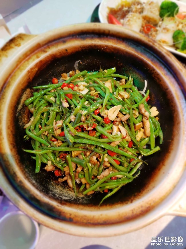 下館子