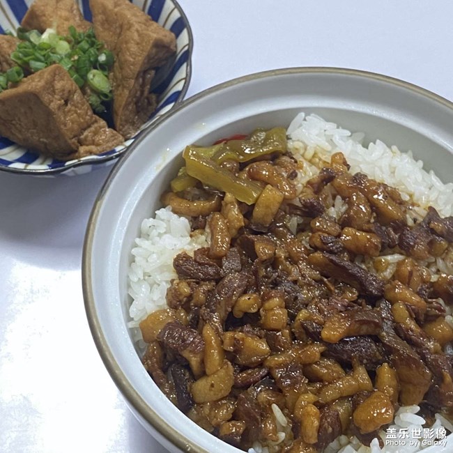 即使山高水遠(yuǎn)，我也愿為你而來(lái)?