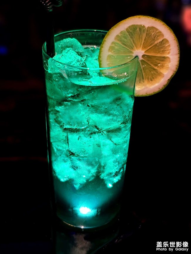 最近很少更新了，這次更新一波出差河南的美食吧，民以食為天