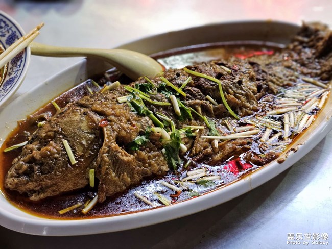 最近很少更新了，這次更新一波出差河南的美食吧，民以食為天